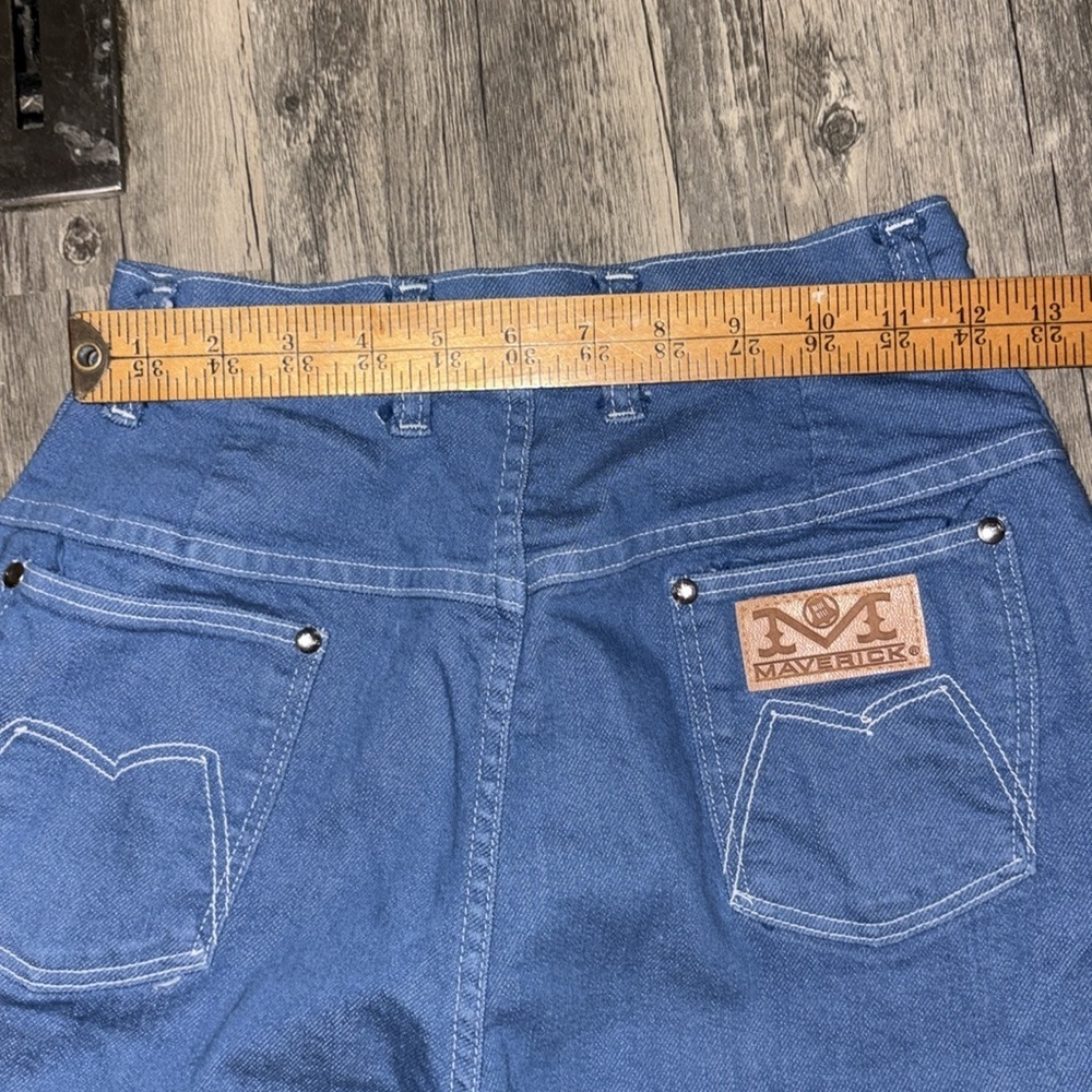 VINTAGE 70s Maverick long Jean shorts - woman’s size 25 waist excellent cond - Picture 4 of 7